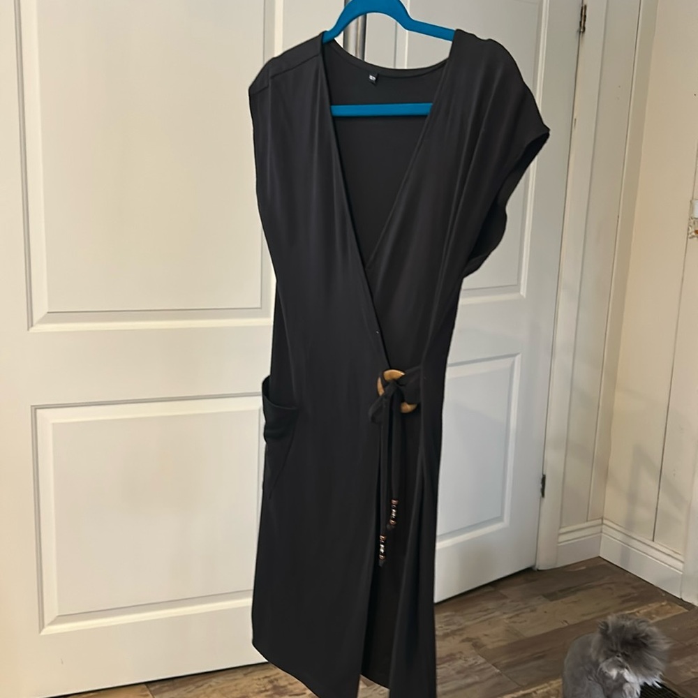 Cute dress with cap sleeve
